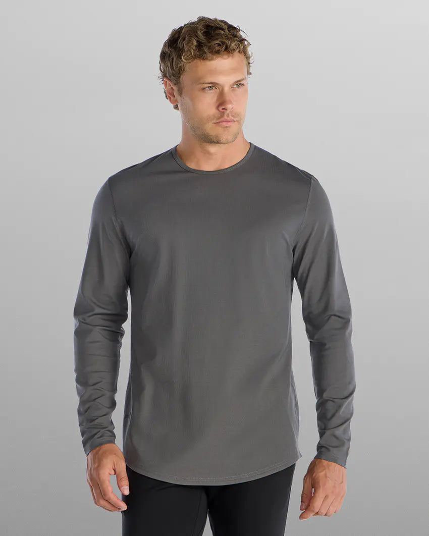 STRIDWOVE Everyday Long Sleeve Drop-Cut