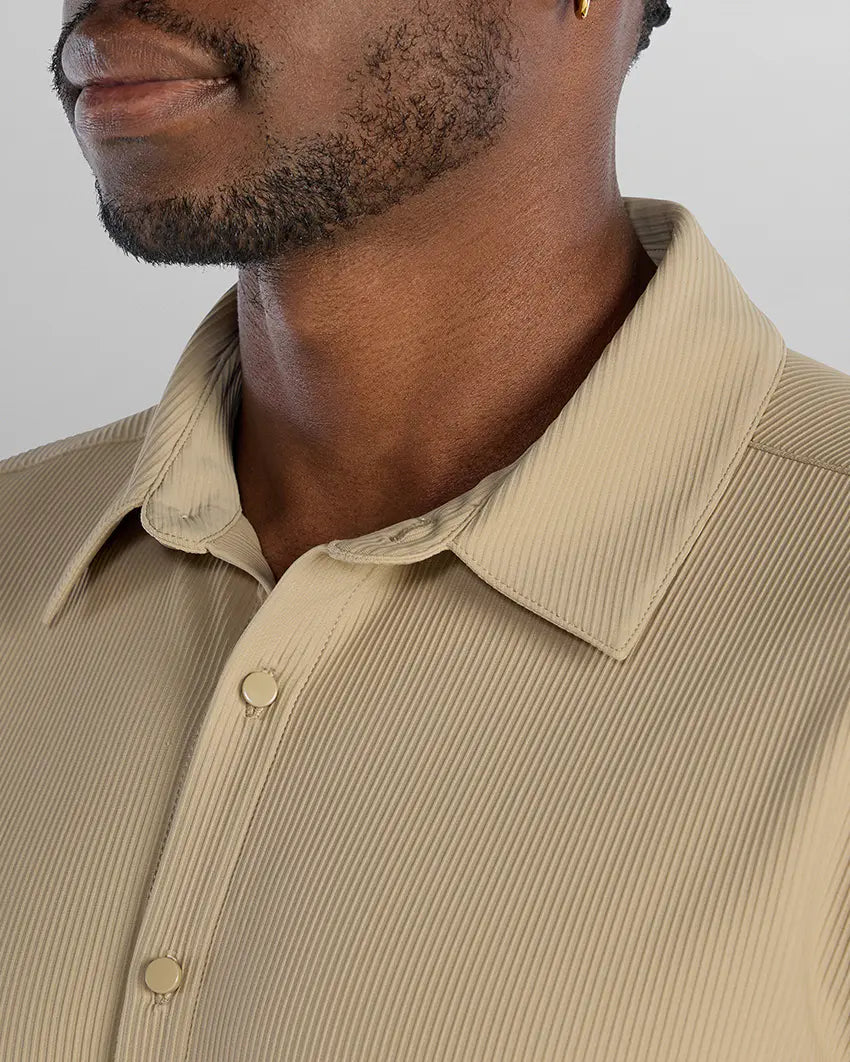 STRIDWOVE Ribbed+ Short Sleeve Button Down