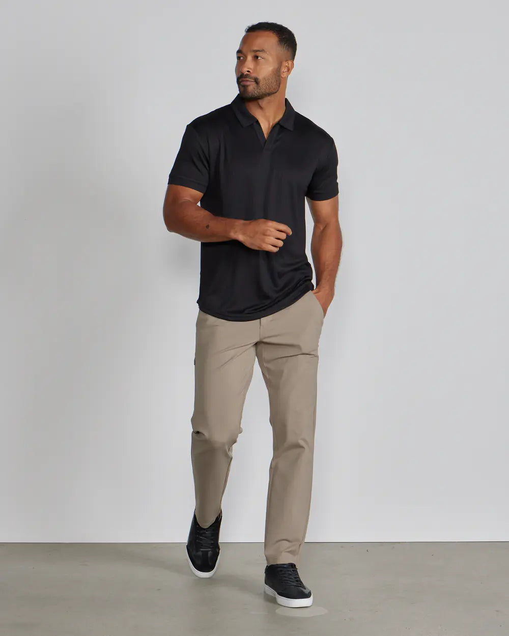 STRIDWOVE Ribbed Short Sleeve Open V Polo
